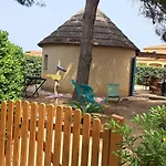 Entre A 800m Et Etang Tres Joli Mas De Pecheurs Classe 4 Etoiles Jusqu'a 8 Couchages לה ברקרה