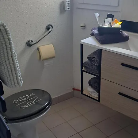 Prázdninový dům Barcares Sur L'ile Des Pecheurs Insolite Entre Marin Et Bord De 8 Couchages Wifi Parking Piscine Ouverte Le Barcarès